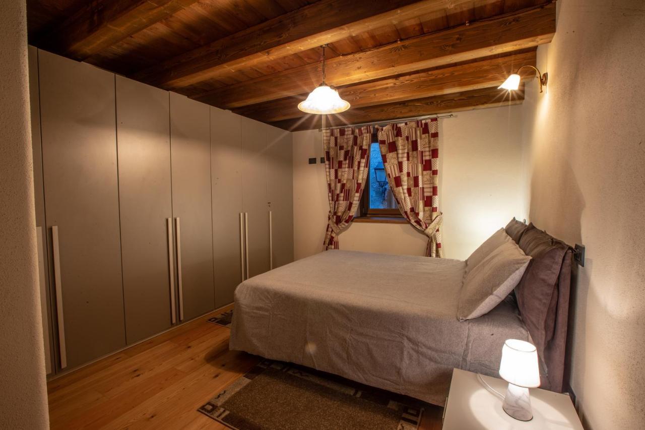 L'Atelier Du Temps - Les Greniers Appartements Аоста Екстер'єр фото